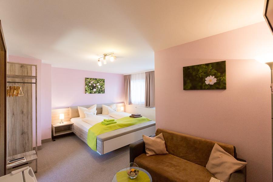Kraeuterhotel Garni Zur Klostergrotte Nohra  Luaran gambar
