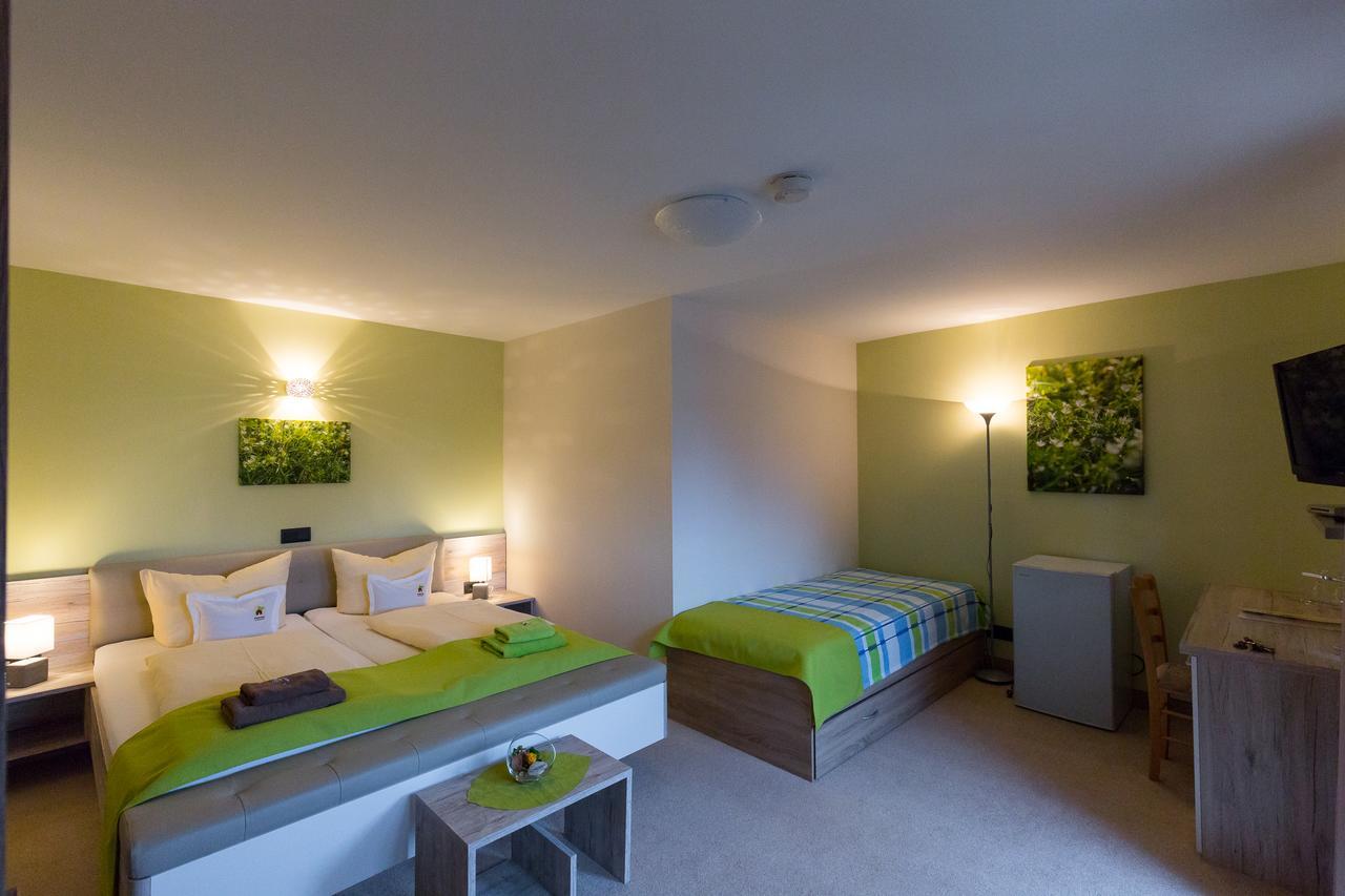 Kraeuterhotel Garni Zur Klostergrotte Nohra  Luaran gambar