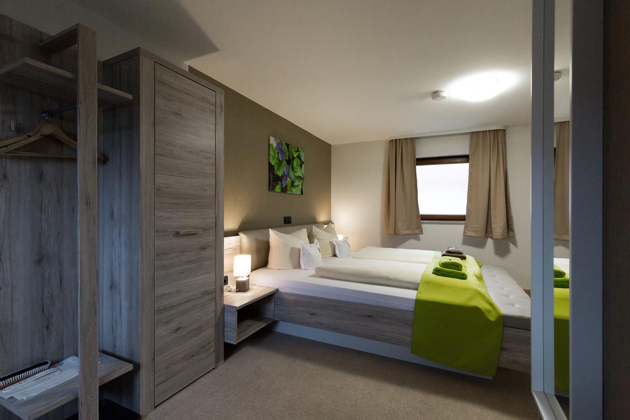 Kraeuterhotel Garni Zur Klostergrotte Nohra  Luaran gambar