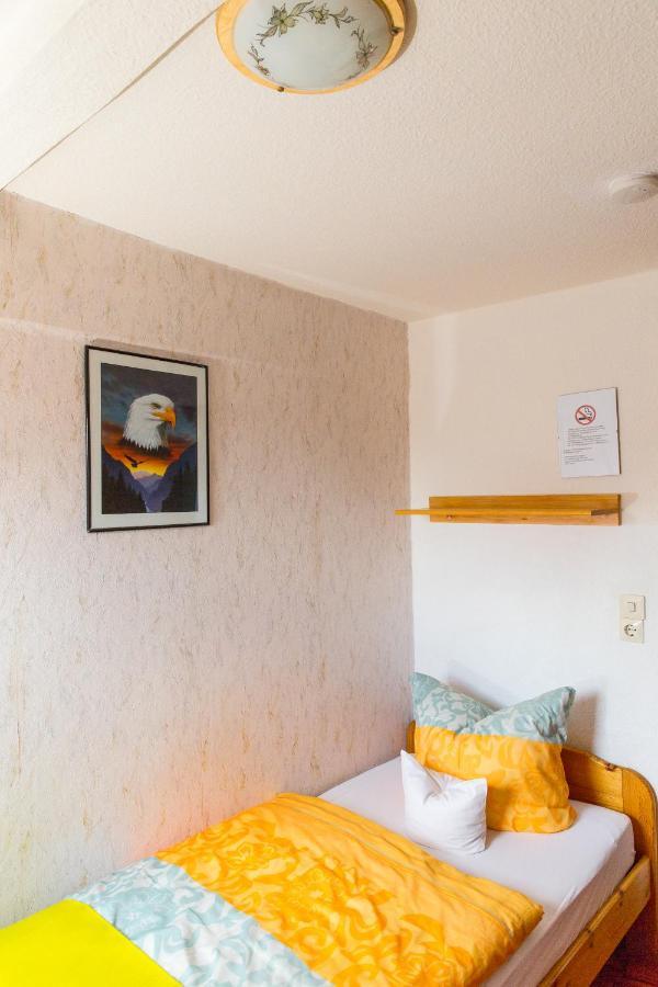 Kraeuterhotel Garni Zur Klostergrotte Nohra  Luaran gambar